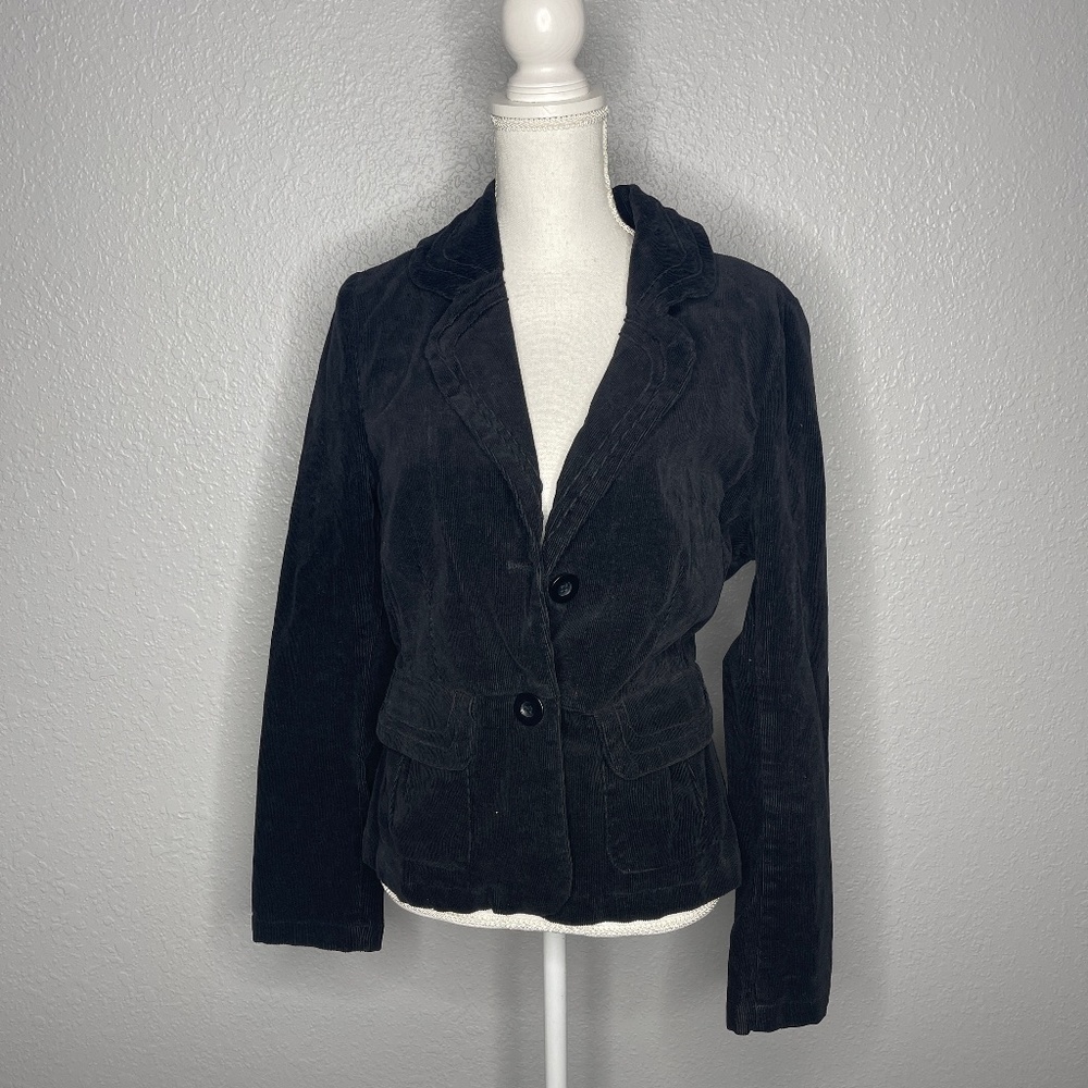 Ambition Black Blazer Large with cute stich detail‎ on collar and lapel